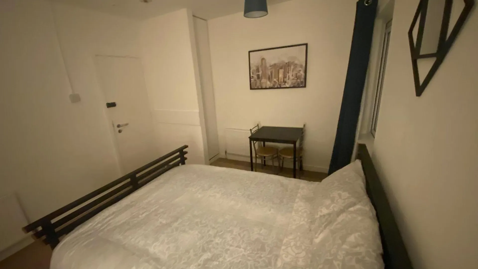 Bed & Breakfast Bed and Breakfast Nansen House Next To Royal Hospital Belfast